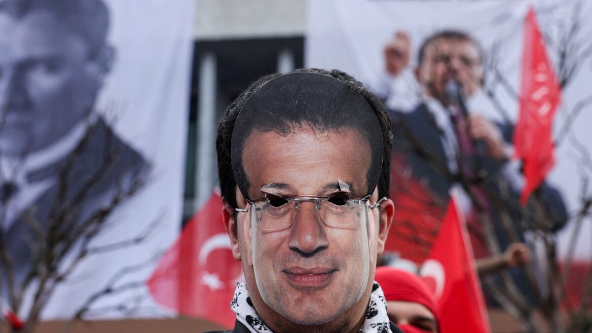 Εκρέμ Ιμάμογλου