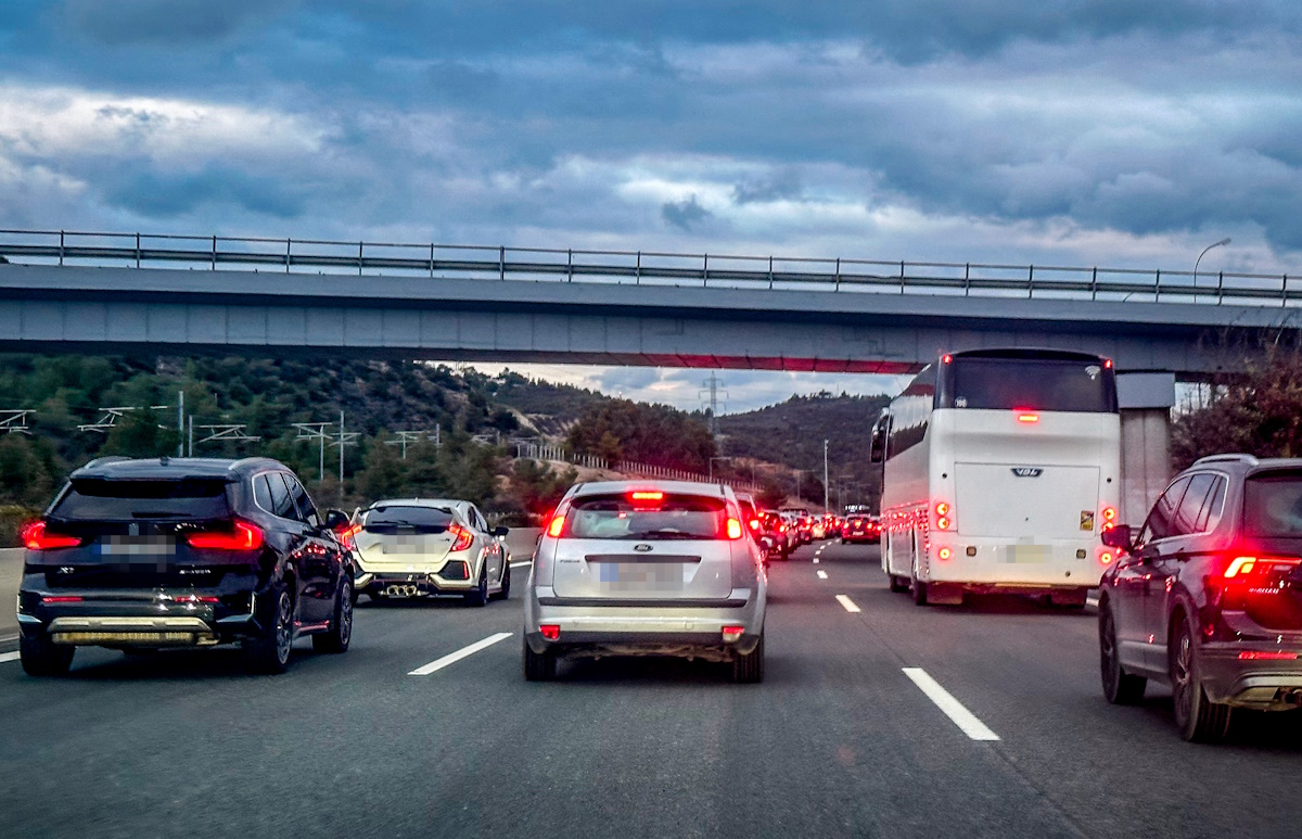 Κίνηση στην Εθνική Οδό Αθηνών - Κορίνθου
