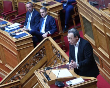 Ο Σωκράτης Φάμελλος μιλά στη συζήτηση προ ημερησίας διατάξεως στην Ολομέλεια της Βουλής για τα Τέμπη
