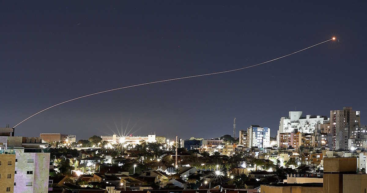 Israel is preparing retaliation for rockets fired from the Gaza Strip – gave evacuation order