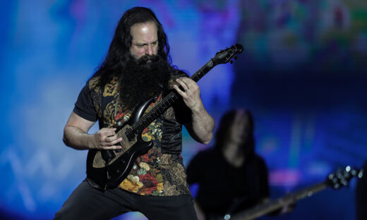 epa10156347 John Petrucci, guitarist for the band Dream Theater, performs during the first day of Rock In Rio Brasil 2022, in Rio de Janeiro, Brazil, 02 September 2022. EPA/Andre Coelho