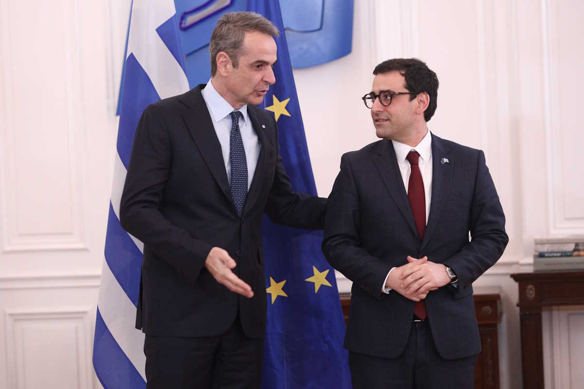 Ο Πρωθυπουργός, Κυριάκος Μητσοτάκης με τον Αντιπρόεδρο της Ευρωπαϊκής Επιτροπής για Έρευνα και Βιομηχανική Στρατηγική, Stephane Sejourne