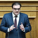 Ο Κυριάκος Πιερρακάκης στη Βουλή