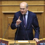 Ο Κωστής Χατζηδάκης στην Βουλή