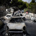 Καμένα αυτοκίνητα στο Μάτι τον Ιούλιο του 2018