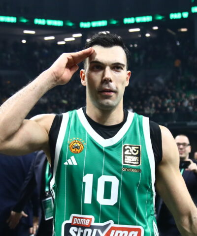 Ο Κώστας Σλούκας