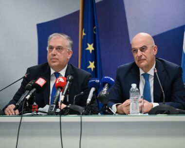 Δένδιας Θεοδωρικάκος