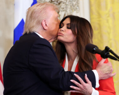 Ο Ντόναλντ Τραμπ με την Kimberly Guilfoyle