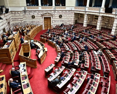 Συζήτηση και ψηφοφορία στην Ολομέλεια της Βουλής