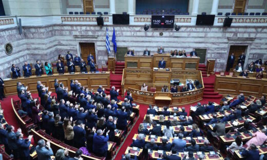 Η συζήτηση προ ημερησίας διατάξεως στην Ολομέλεια της Βουλής για τα Τέμπη