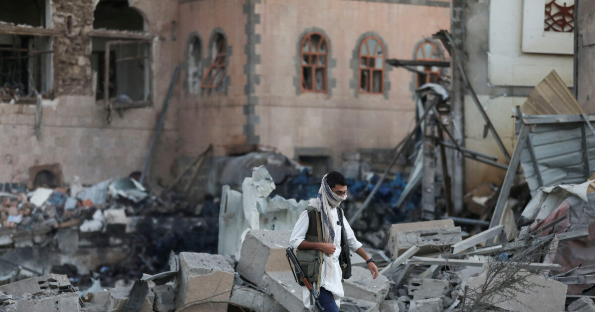 Yemen: Houthi’s television network reports blows against International Airport in Hondida