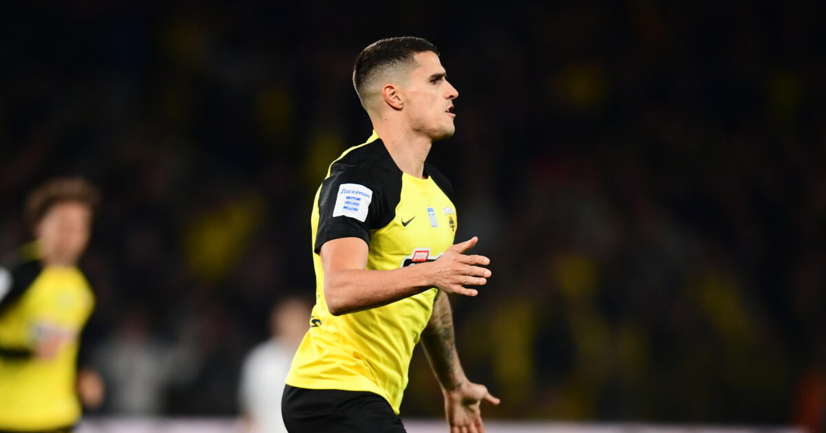 Eric Lamella scored the year’s goal in the Super League