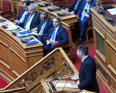Κυριάκος Μητσοτάκης και Νίκος Ανδρουλάκης