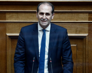 Ο Απόστολος Βεσυρόπουλος