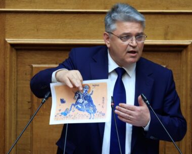Ο πρόεδρος της Νίκης Δημήτρης Νατσιός στη Βουλή