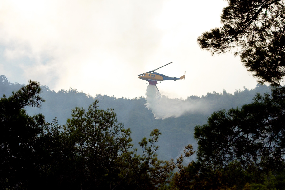 Ελικόπτερο για κατάσβεση φωτιάς