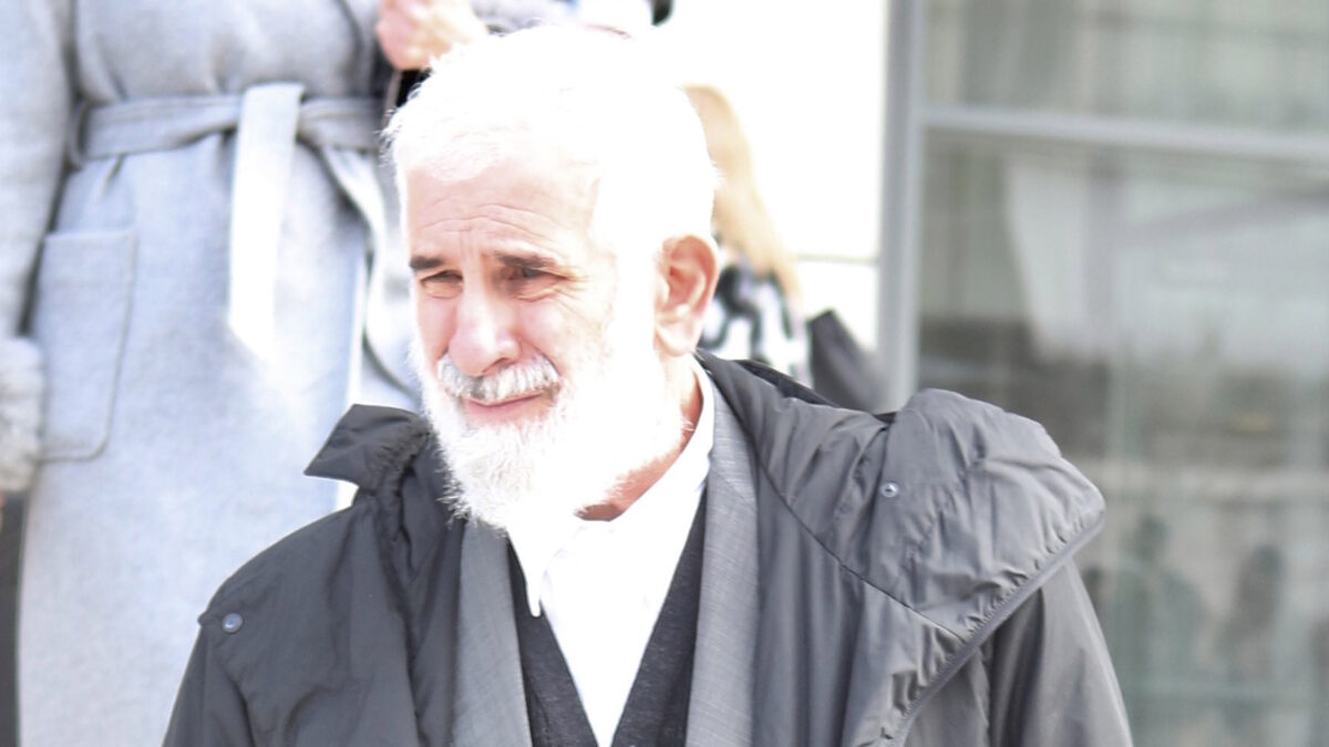 Πέτρος Φιλιππίδης