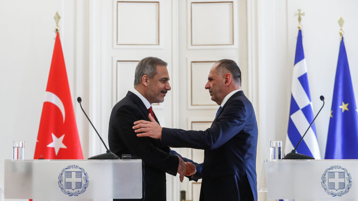 Γιώργος Γεραπετρίτης Χακάν Φιντάν