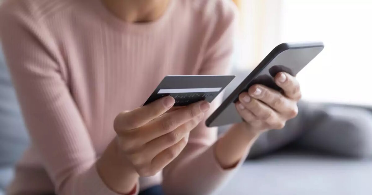 In the making new incentives to increase electronic transactions and restriction of tax evasion