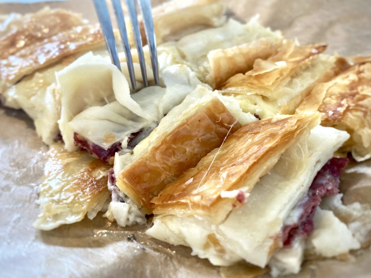 Παστουρμαδόπιτα
