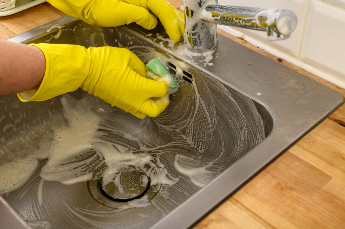 Scrub, clean the sink with baking soda and vinegar, clean the house