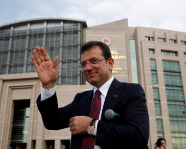 Ο Εκρέμ Ιμάμογλου