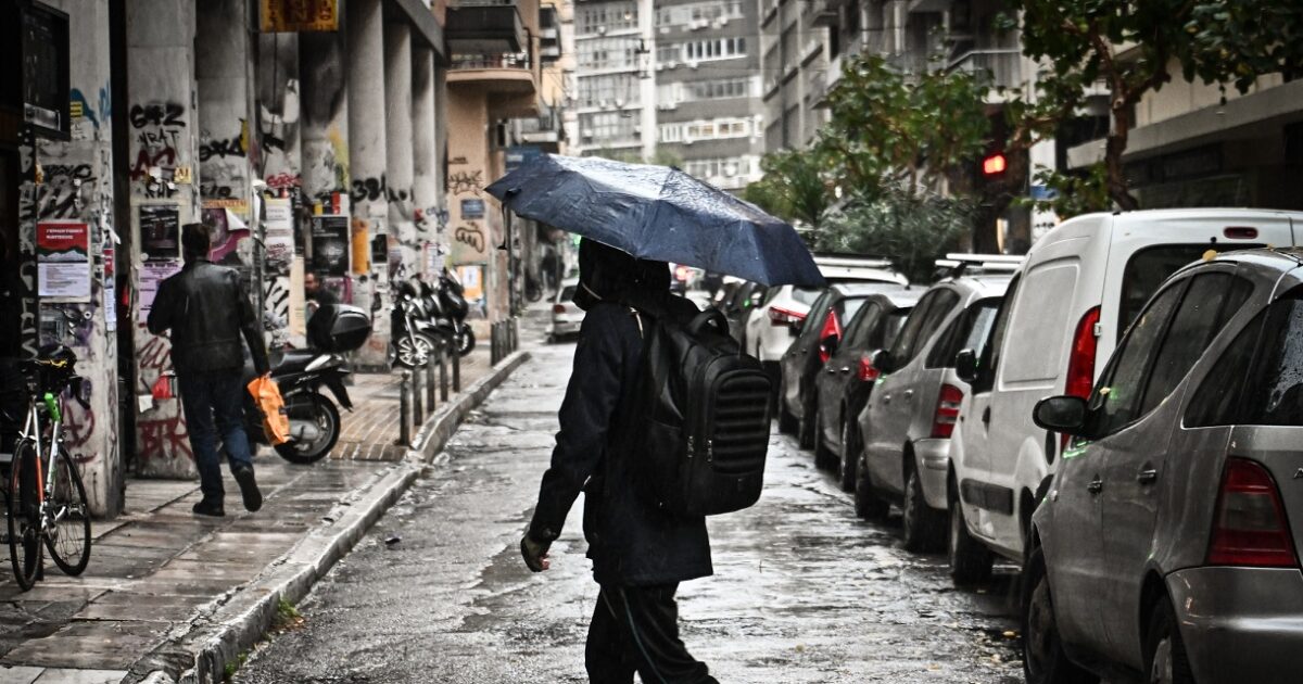Weather tomorrow: Cloudy March 25 with local rains