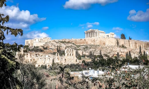 Λιακάδα με θέα την Ακρόπολη