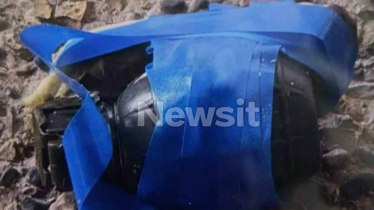 Η χειροβομβίδα που βρέθηκε σε πυλωτή πολυκατοικίας στα Καμίνια