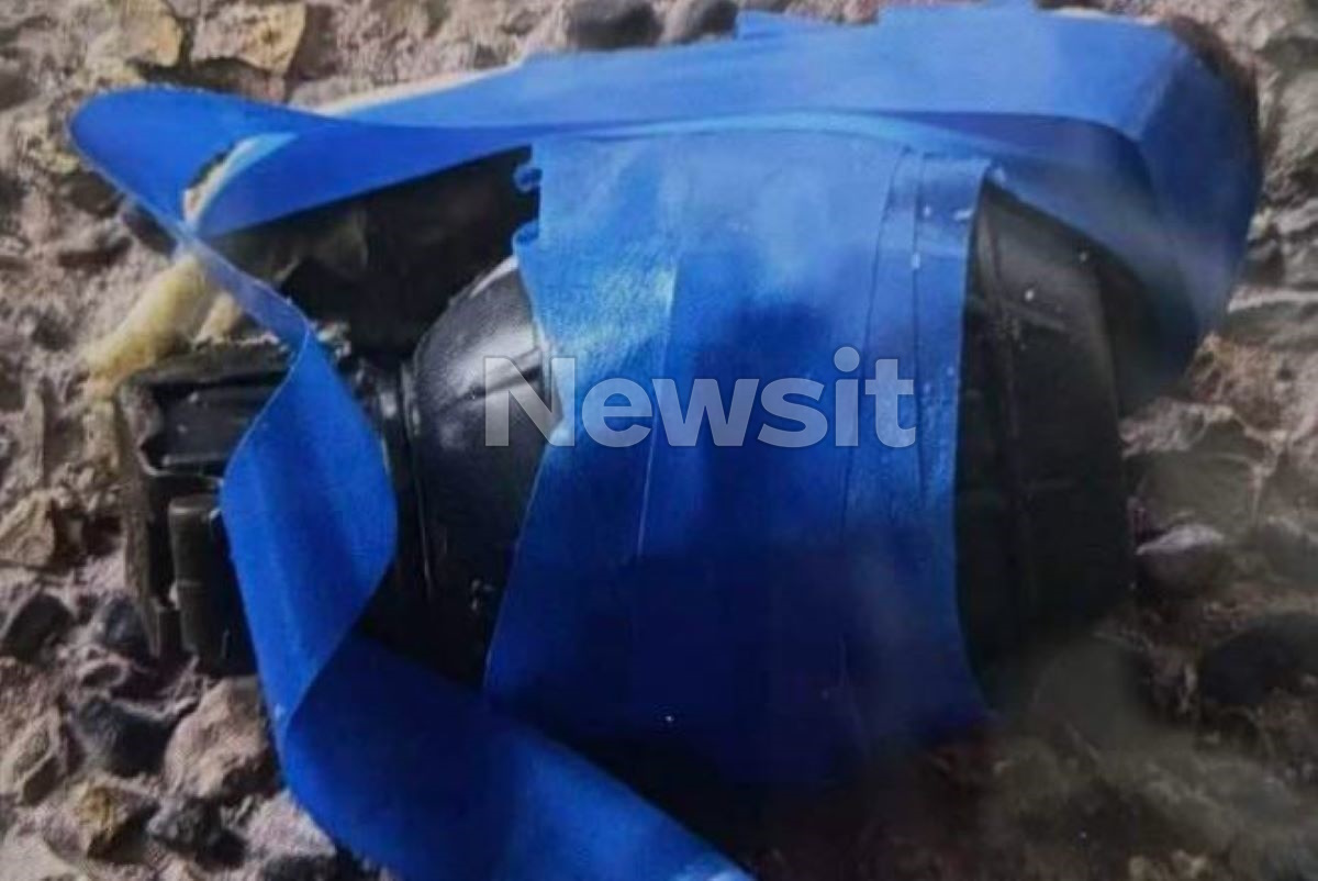 Η χειροβομβίδα που βρέθηκε σε πυλωτή πολυκατοικίας στα Καμίνια