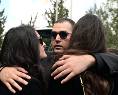 Ο Χρίστος Κούγιας, η Μάιρα Κούγια κι η Εύη Βατίδου