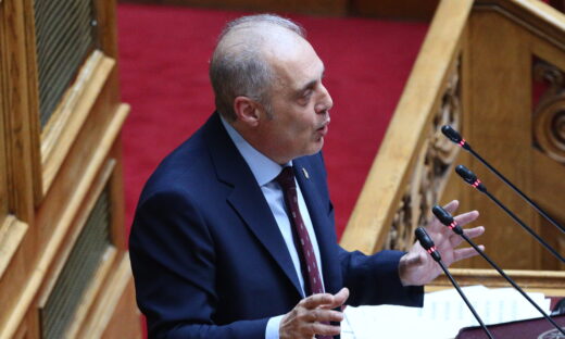Ο Κυριάκος Βελόπουλος στη Βουλή