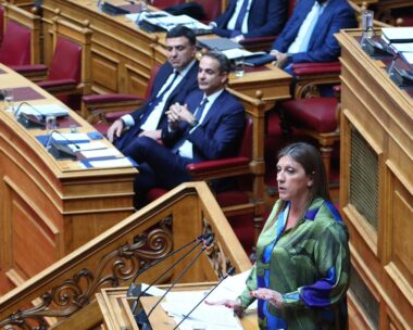 Ζωή Κωνσταντοπούλου