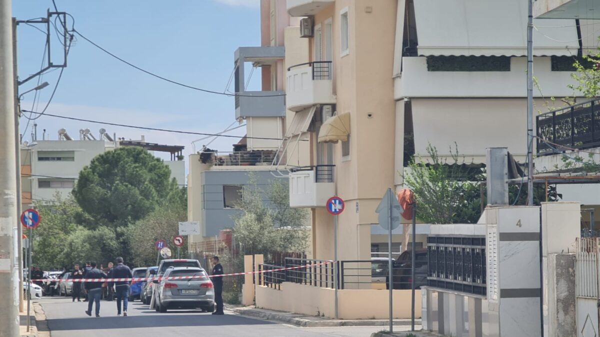 Το ΑΤ Κορωπίου μετά την επίθεση του 51χρονου σε 3 αστυνομικούς