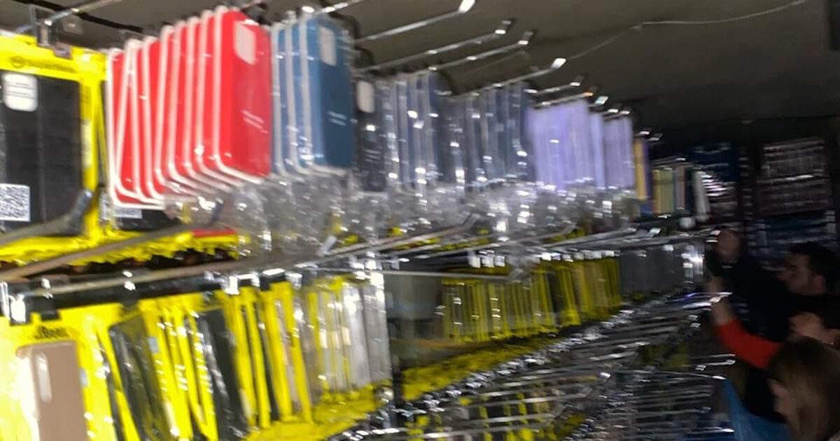 Fines from TIMEA EUR 100,750 after checks in illegal warehouses in downtown Athens
