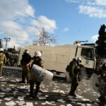 Άνδρες των ΜΑΤ στο μεγάλο συλλαλητήριο για τα Τέμπη στις 28/2/2025