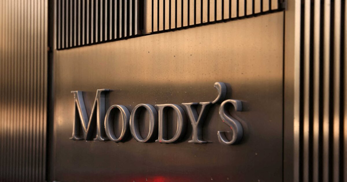 Moody’s: Upgraded Alpha Bank and Piraeus Bank’s debt