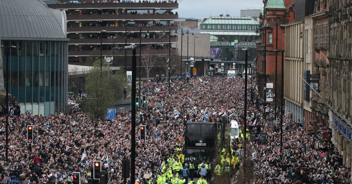 Newcastle: City streets flooded for the conquest of League Cup