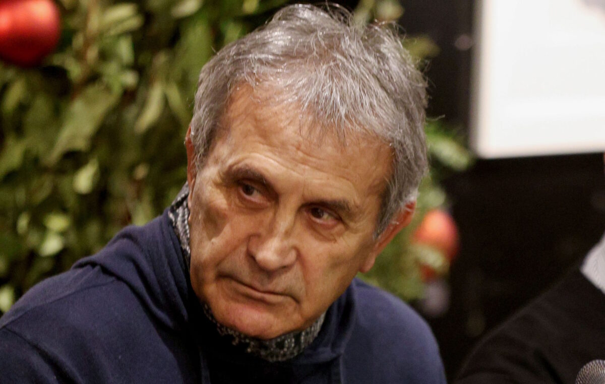 Γιώργος Νταλάρας