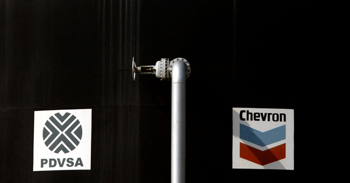 Trump is thinking of extending Chevron’s license for pumping oil in Venezuela
