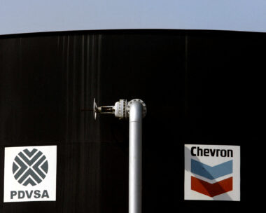 Μια δεξαμενή πετρελαίου της Chevron στη Βενεζουέλα