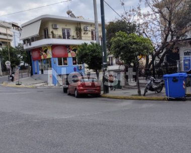 Το σημείο όπου παρασύρθηκε η 65χρονη στον Πειραιά