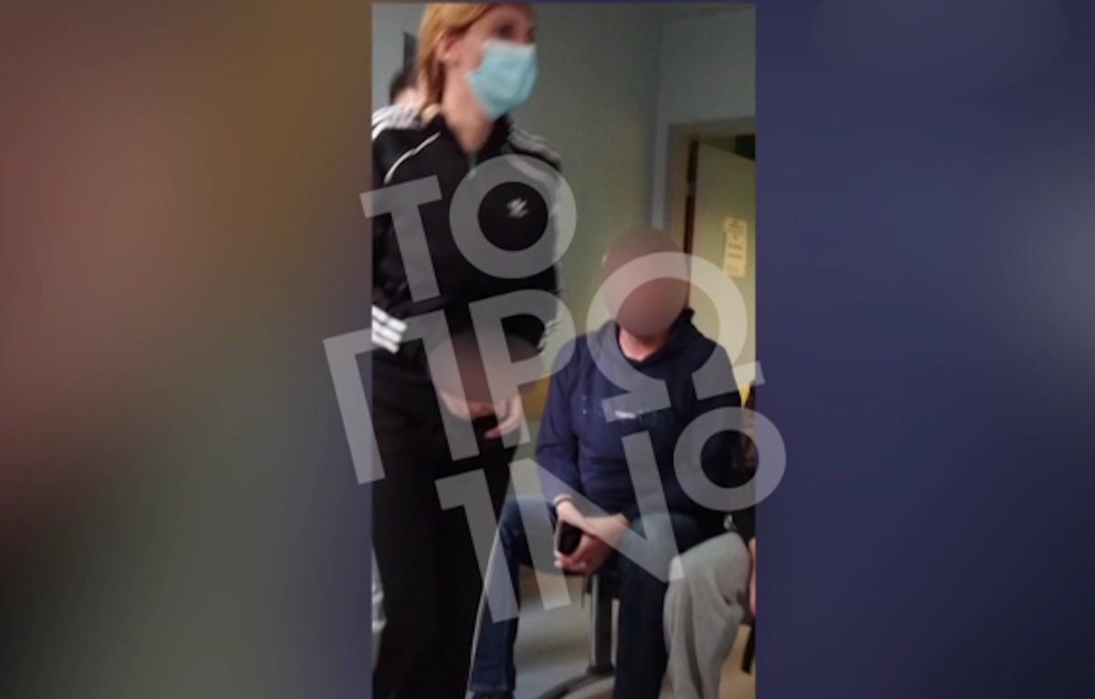 Η Ρούλα Πισπιρίγκου στο νοσοκομείο