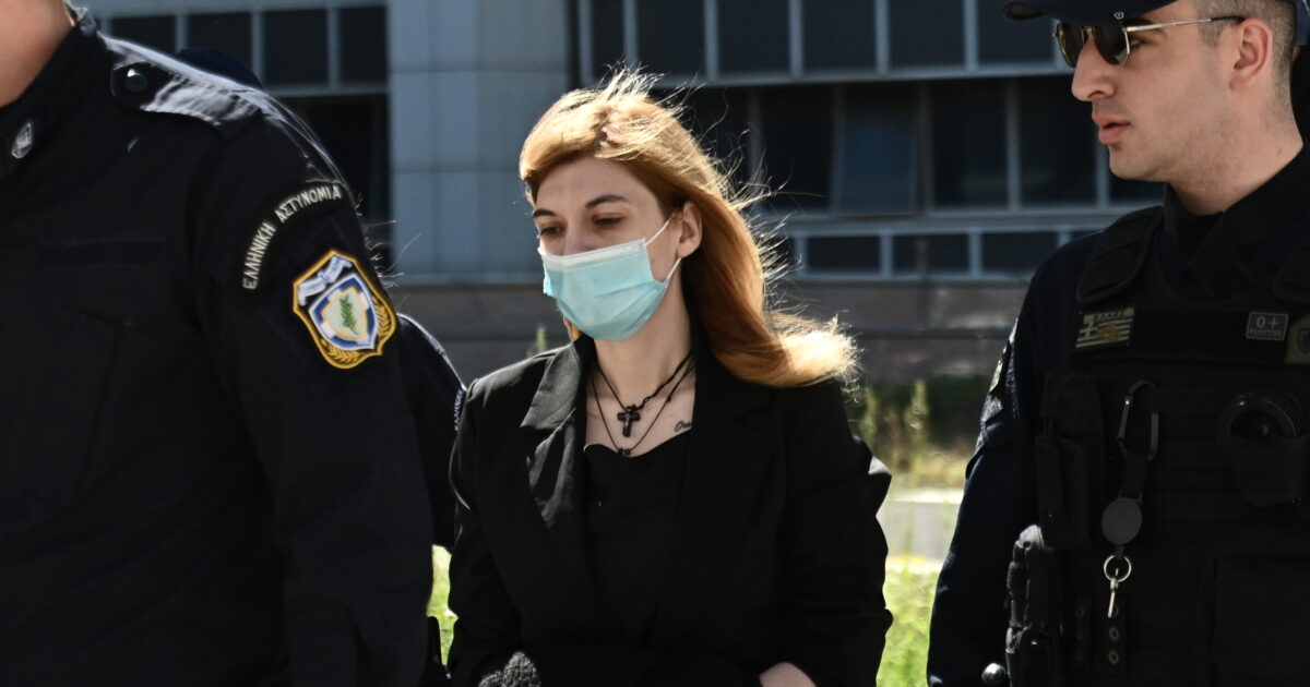 «Θα δουν ποια είμαι εγώ» «Θα δουν ποια είμαι εγώ»
