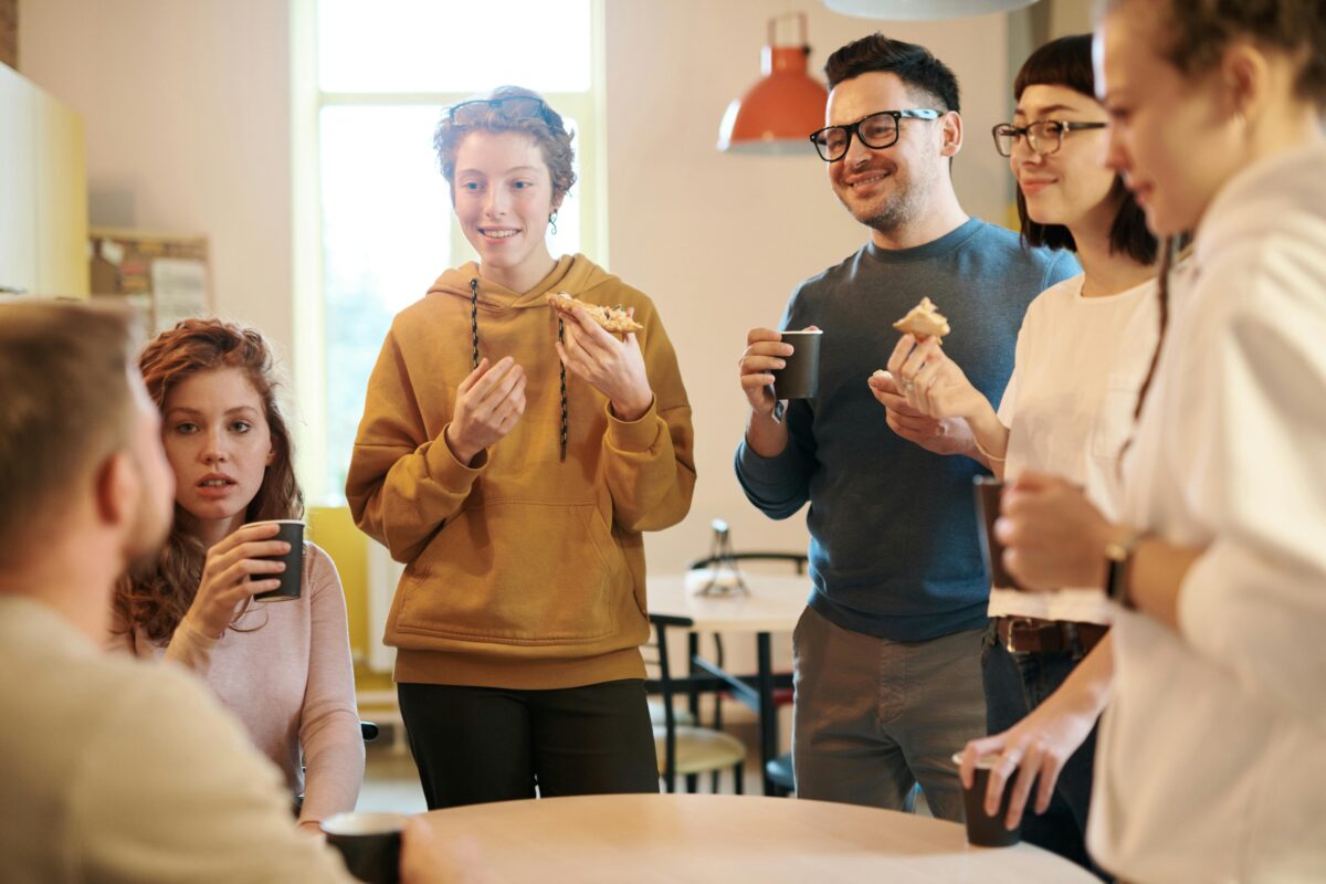 Τα καλύτερα snacks που ταιριάζουν τέλεια με τον καφέ σου!