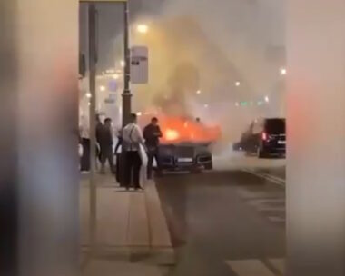Η λιμουζίνα του Πούτιν που τυλίχθηκε στις φλόγες