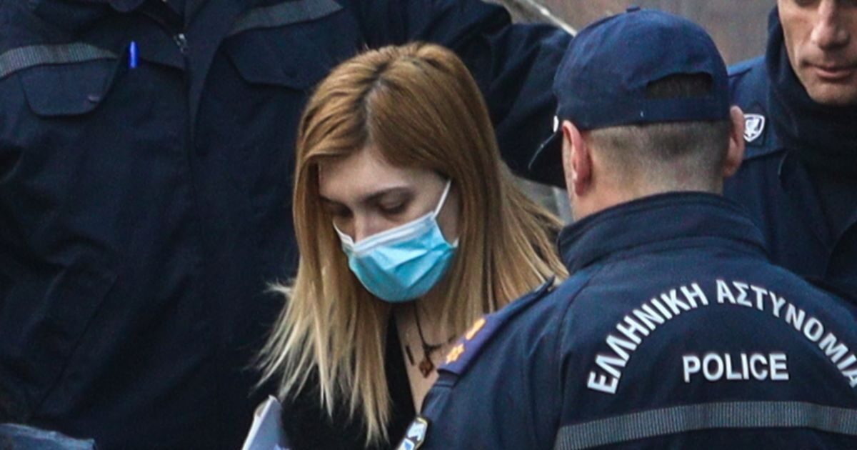 Ρούλα Πισπιρίγκου: «Όταν γύρισε στο κελί της, τα έσπασε όλα, έβριζε τους δικαστές και φώναζε πως είναι αθώα», λέει συγκρατούμενή της Ρούλα Πισπιρίγκου: «Όταν γύρισε στο κελί της, τα έσπασε όλα, έβριζε τους δικαστές και φώναζε πως είναι αθώα», λέει συγκρατούμενή της