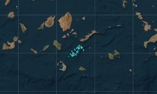 Χάρτης με τη σεισμική δραστηριότητα στη Σαντορίνη