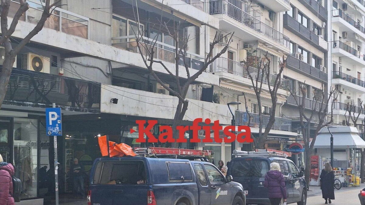Συνεργείο της ΔΕΔΔΗΕ σε δρόμο της Θεσσαλονίκης
