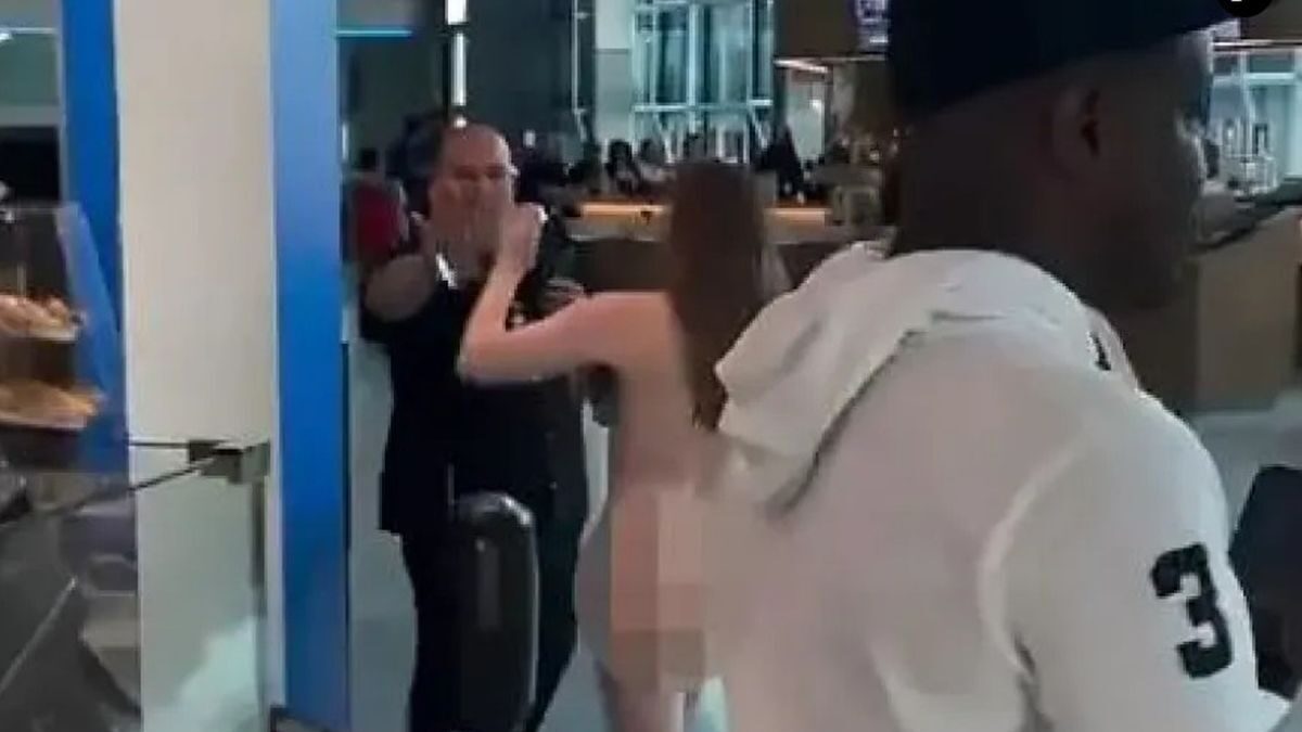 Γυναίκα σε κατάσταση αμόκ στο αεροδρόμιο του Ντάλας